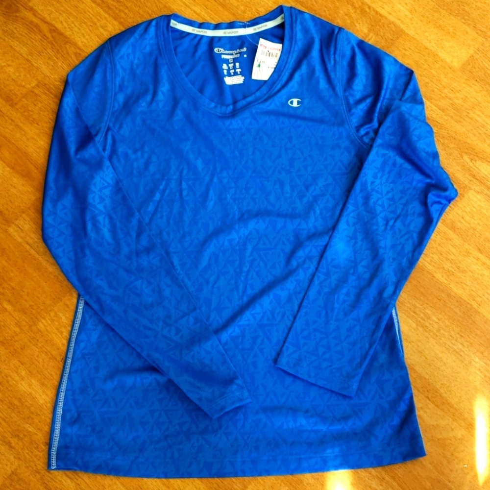 Champion power train size medium